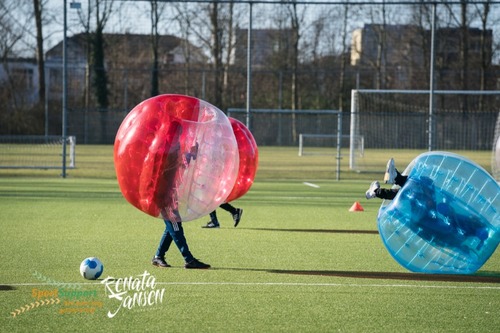 Foto bij Verslag Bubbelvoetbal